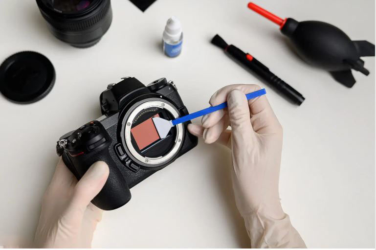 مقایسه دوربین بدون آینه و DSLR: کدام را انتخاب کنیم؟