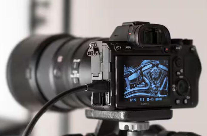 بررسی کامل دوربین Sony A7R IV، عکاسی با وضوح 61 مگاپیکسل